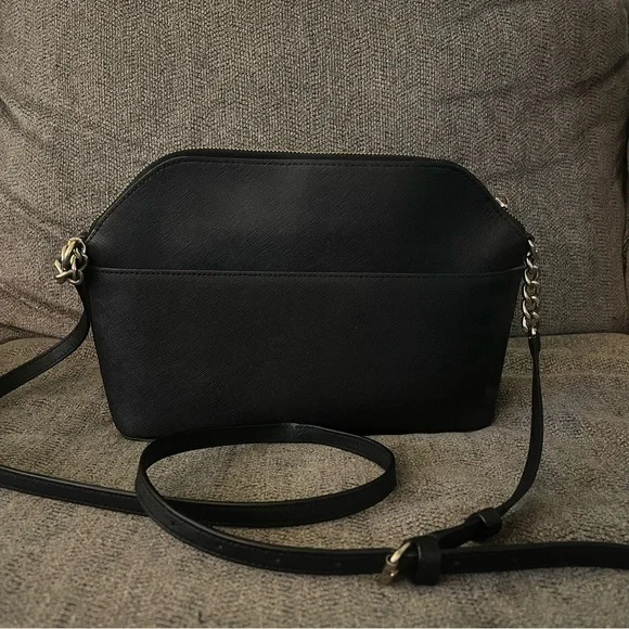 DKNY Black Crossbody Bag with Chain Detail - Picture 3 of 8